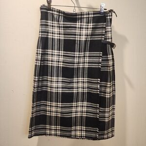 ASTON Vintage 100% Pure Wool Plaid Wrap skirt size 12